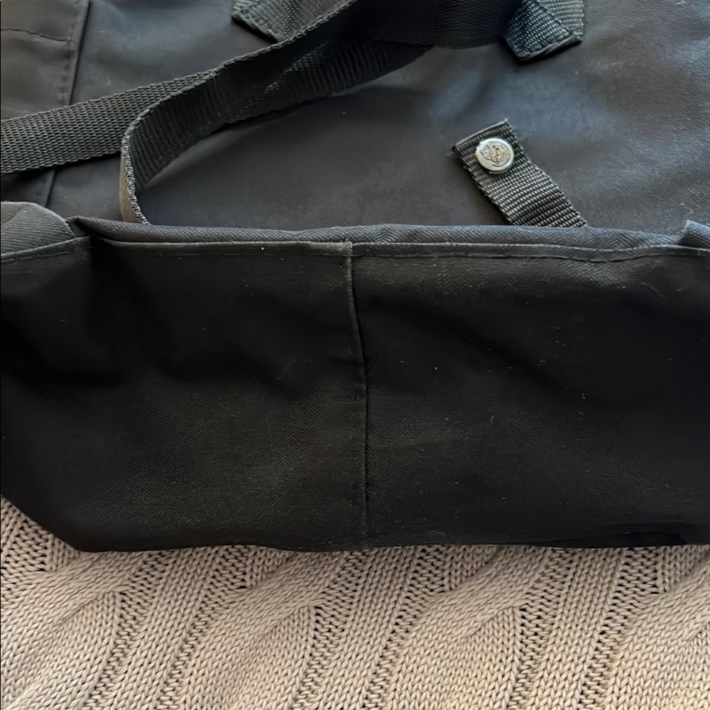 Fjallraven Black Backpack Classic Durable Design - Picture 6 of 8